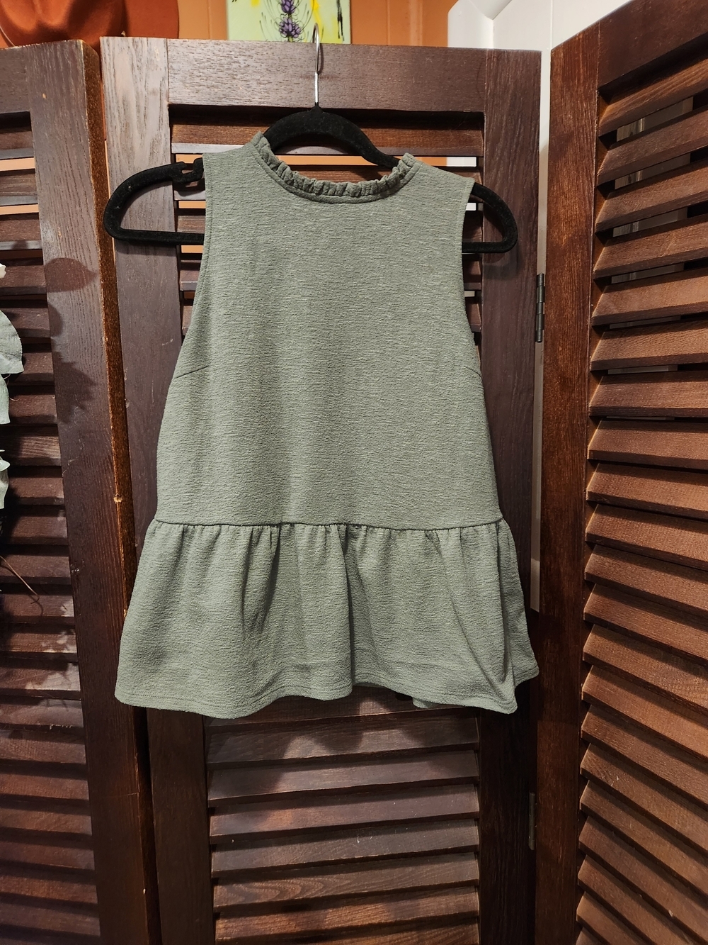 Banana Republic Girls Sage Green Ruffle Peplum Dress